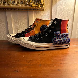 Converse High Tops Chuck Taylor’s Chucks Tune Squad Looney Tunes Wmns 8